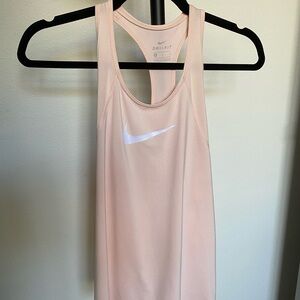 Nike tank top peach size S